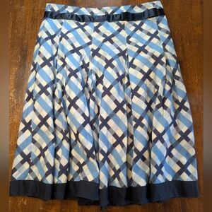 Tommy Hilfiger Skirt A-line Wide Pleat Blue/Black Plaid Knee Length Size 8P Used